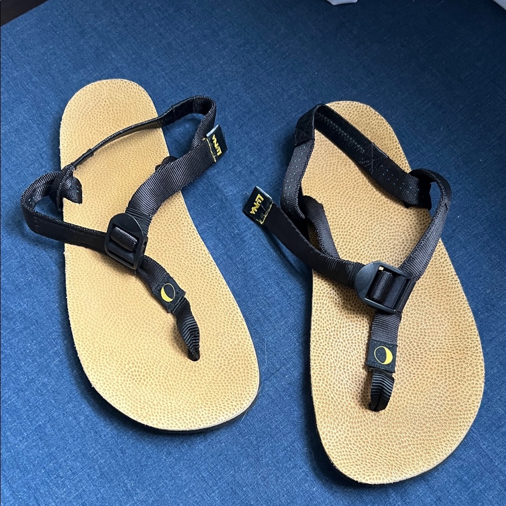 LUNA sandals/ barefoot hiking style, vibram sole, highly rated shoe